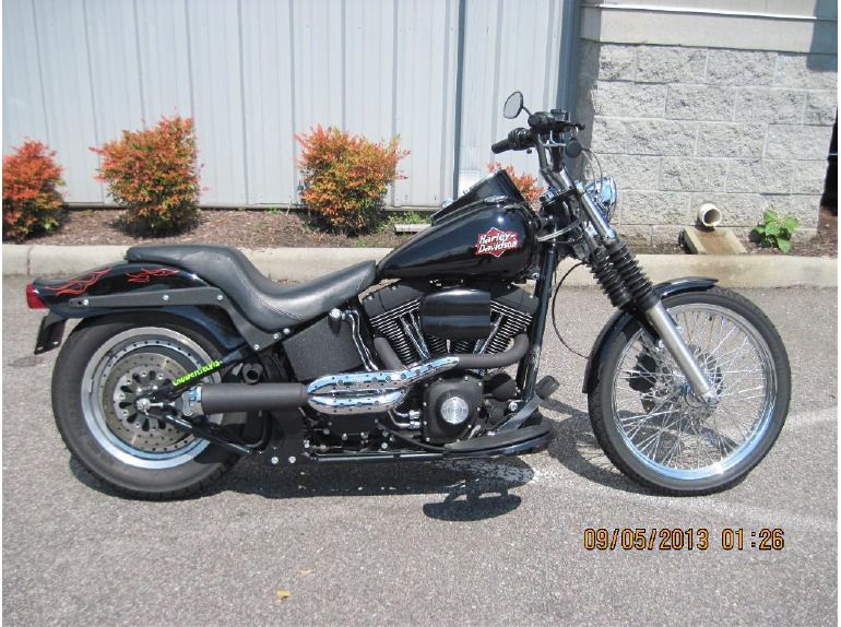 2001 Harley-Davidson FXSTB 
