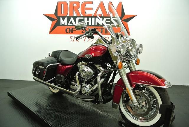 2013 Harley-Davidson Road King Classic FLHRC Cruiser 