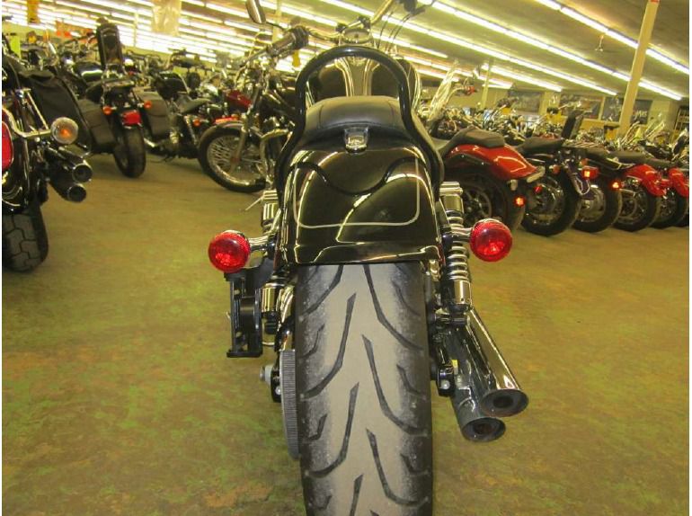 2011 Harley-Davidson FXDWG Dyna Wide Glide , $13,499, image 2