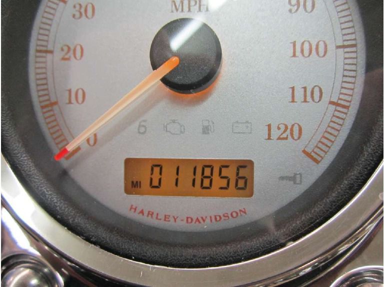 2011 Harley-Davidson FXDWG Dyna Wide Glide , $13,499, image 6