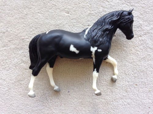 Breyer Horse #700297 Desperado Show Special Black Tovero Paso Fino El Pastor