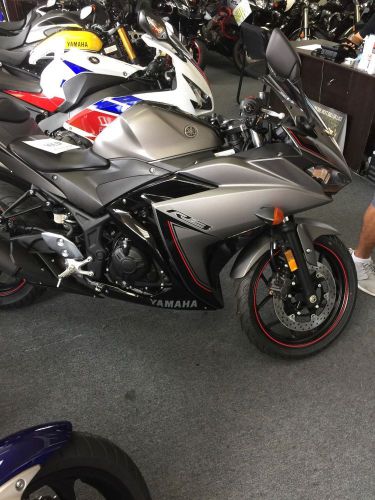 2016 Yamaha YZF-R