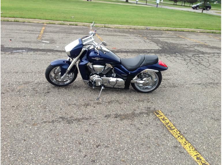 2011 Suzuki Boulevard M109R Cruiser 