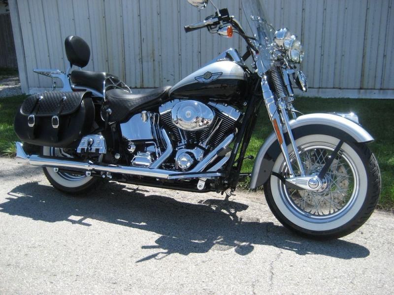 '2003' harley-davidson 100th anniversary heritage springer (flsts-i) 1,600 miles