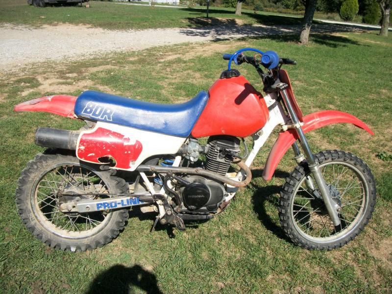 later 1980's model honda xr 80 dirtbike