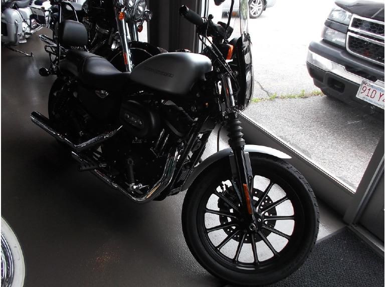 2009 Harley-Davidson XL883N Cruiser 