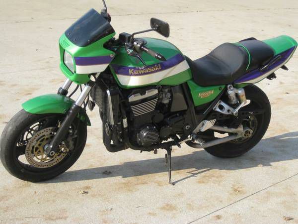 2000 Kawasaki ZRX1100, $2,600, image 1