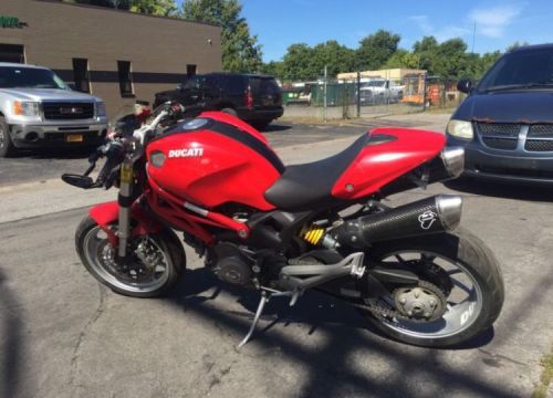 2010 Ducati Monster