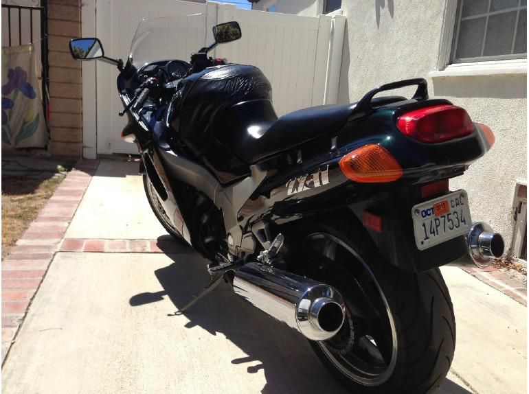 1996 Kawasaki Ninja ZX-11 Sportbike , US $3,900.00, image 2
