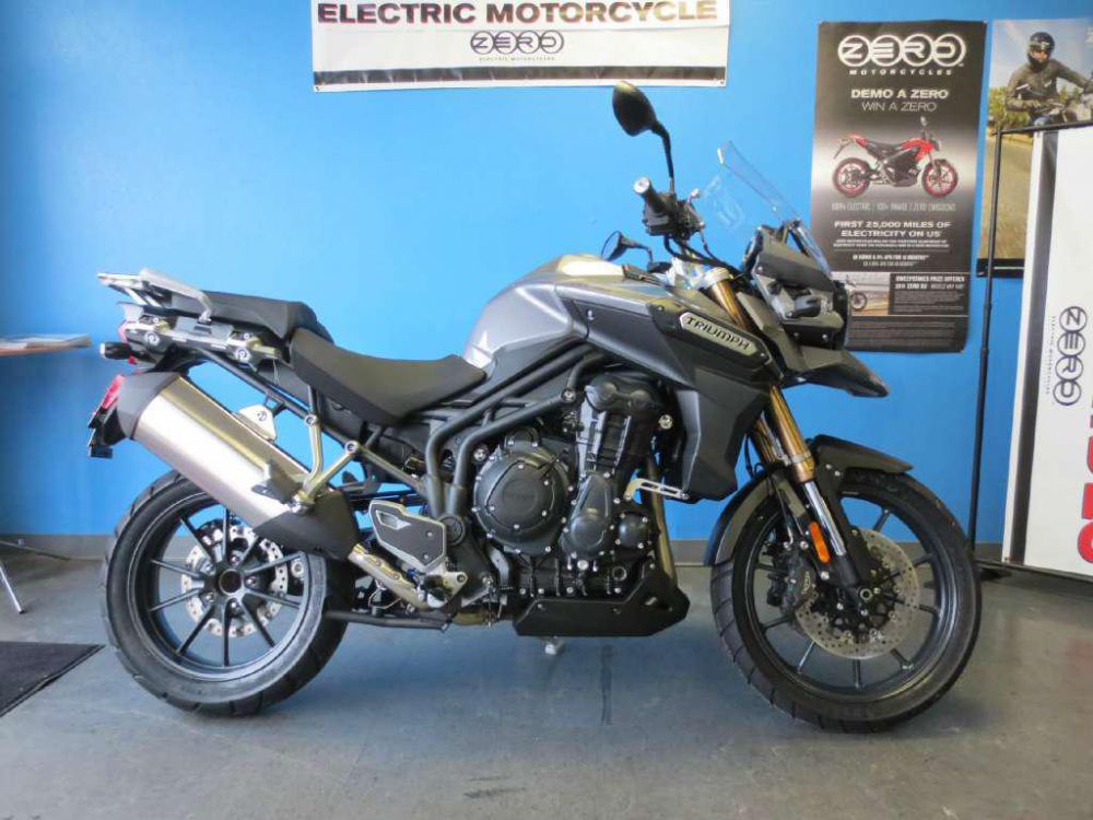 2013 triumph tiger explorer - graphite  dual sport 