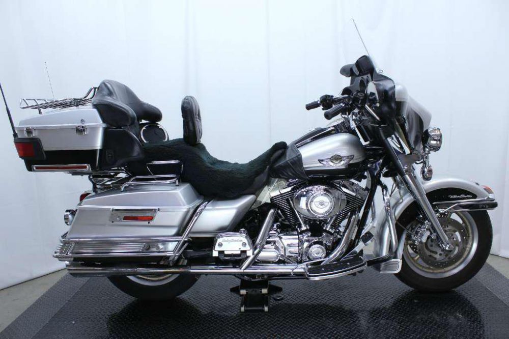 2003 harley-davidson flhtcui ultra classic electra glide  touring 