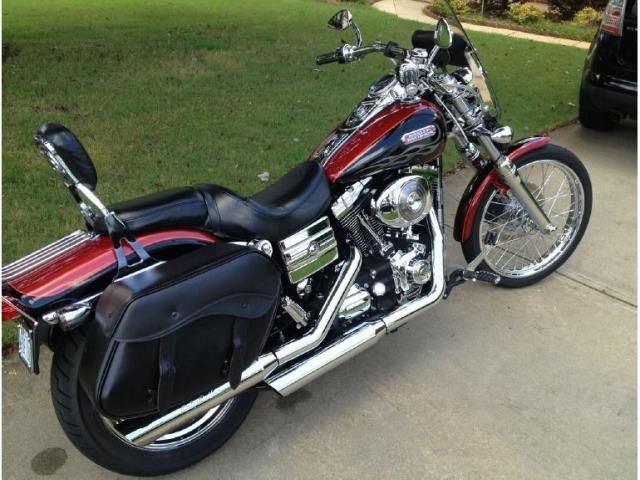 2006 - Harley-Davidson Dyna Wide Glide