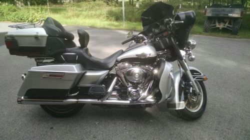 2003 Harley-Davidson Touring, US $45000, image 2