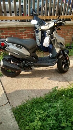 Other Roughhouse r50 Genuine Scooter