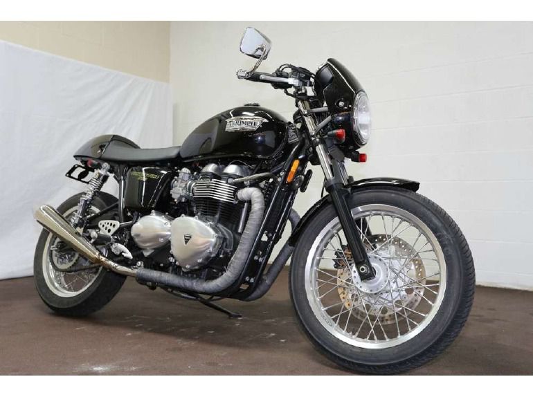 2012 Triumph Thruxton - Phantom Black 