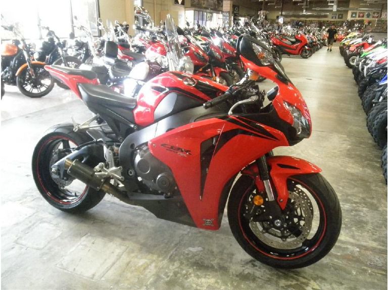 2008 honda cbr1000rr 