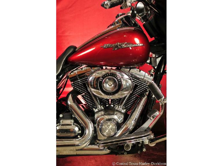 2009 Harley-Davidson Street Glide , $15,999, image 24