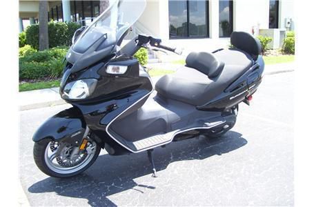 2009 suzuki burgman  scooter 