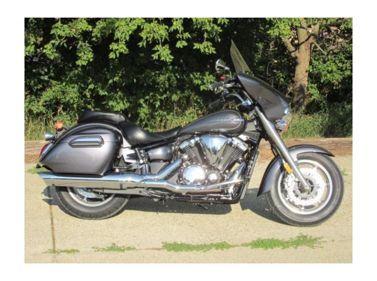 2014 yamaha v-star 1300 deluxe 