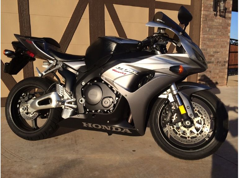 2006 honda cbr 1000rr 