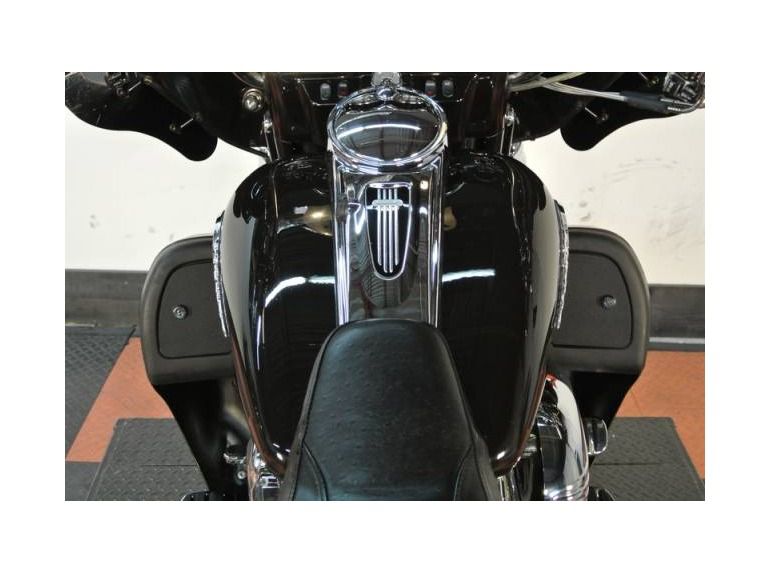 2006 Harley-Davidson Screamin' Eagle Ultra Classic FLHTCUSE , $16,488, image 17