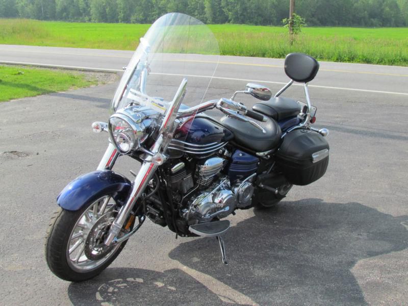 Motorcycle-2009 Yamaha Stratoliner-1900cc