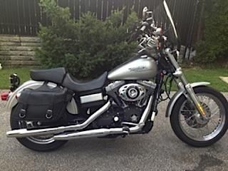 HARLEY-DAVIDSON STREET BOB 2007-CANADIAN BIKE