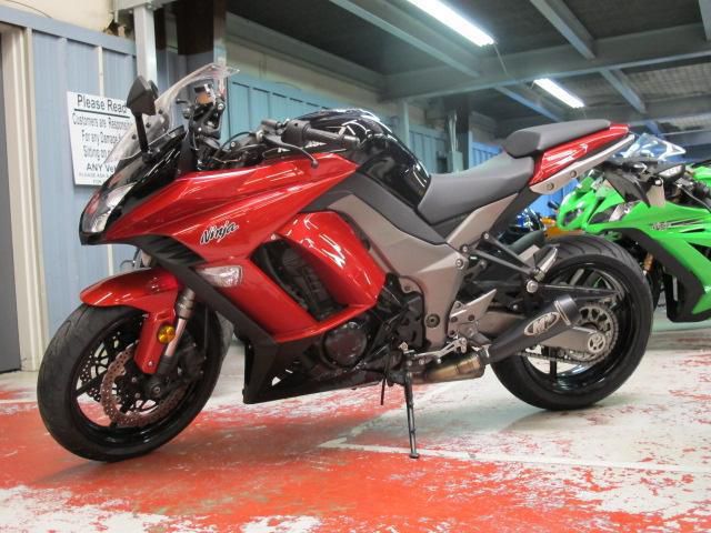 2011 Kawasaki ZX1000 Sportbike 
