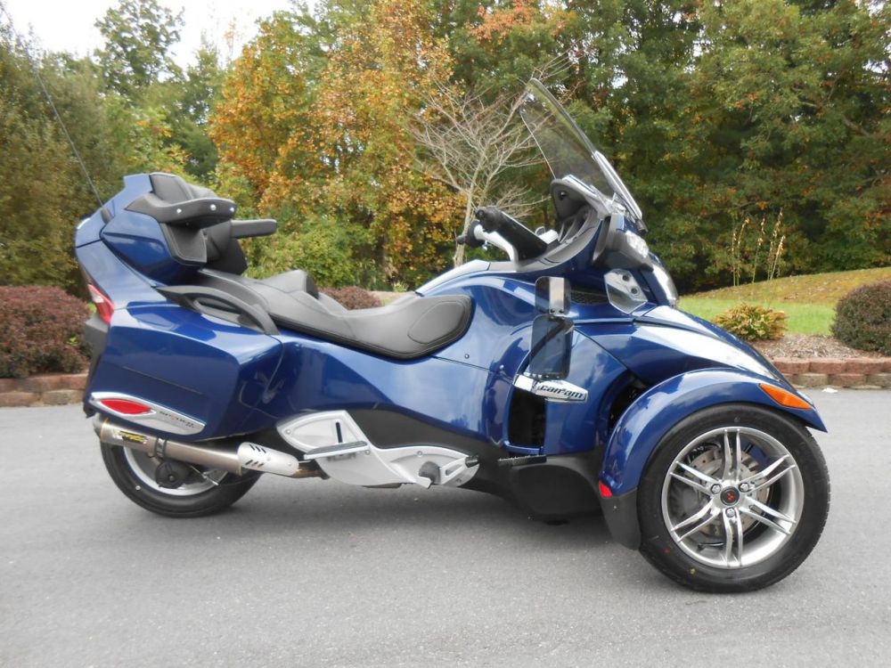 2010 Can-Am Spyder RTS SM5 Sport Touring 