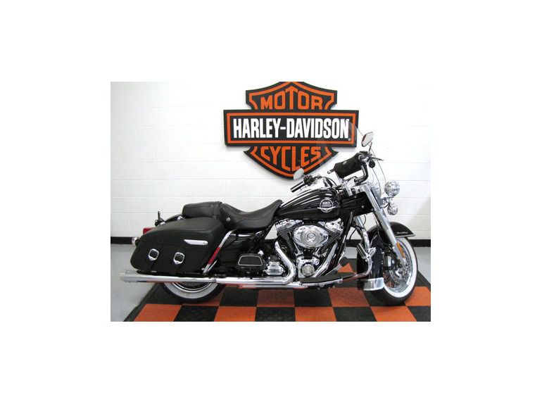 2009 Harley-Davidson Road King Classic - FLHRC 