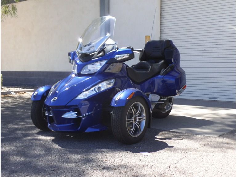 2012 Can-Am Spyder Roadster RT-S 