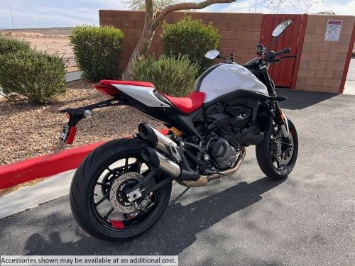 2024 Ducati Monster Plus