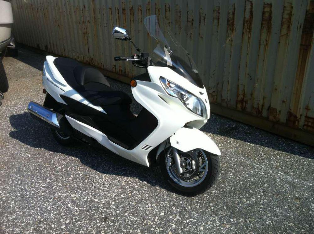 2009 suzuki burgman 400  scooter 
