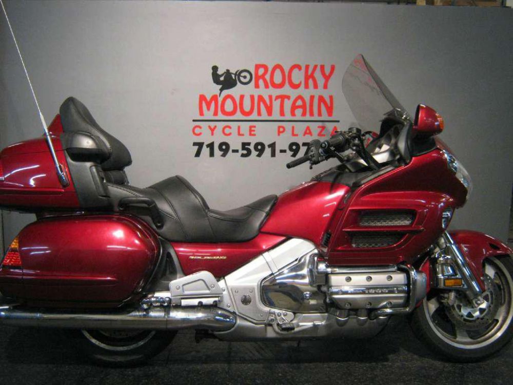 2001 honda gold wing  touring 