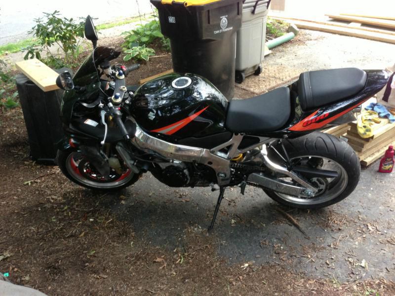 2004 Suzuki GSXR 600, US $2,500.00, image 2