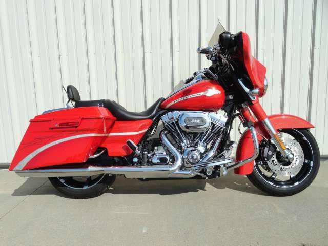 2010 FLHXSE CVO Street Glide Screamin Eagle **WE TAKE ALL TRADES**FINANCE SHIP