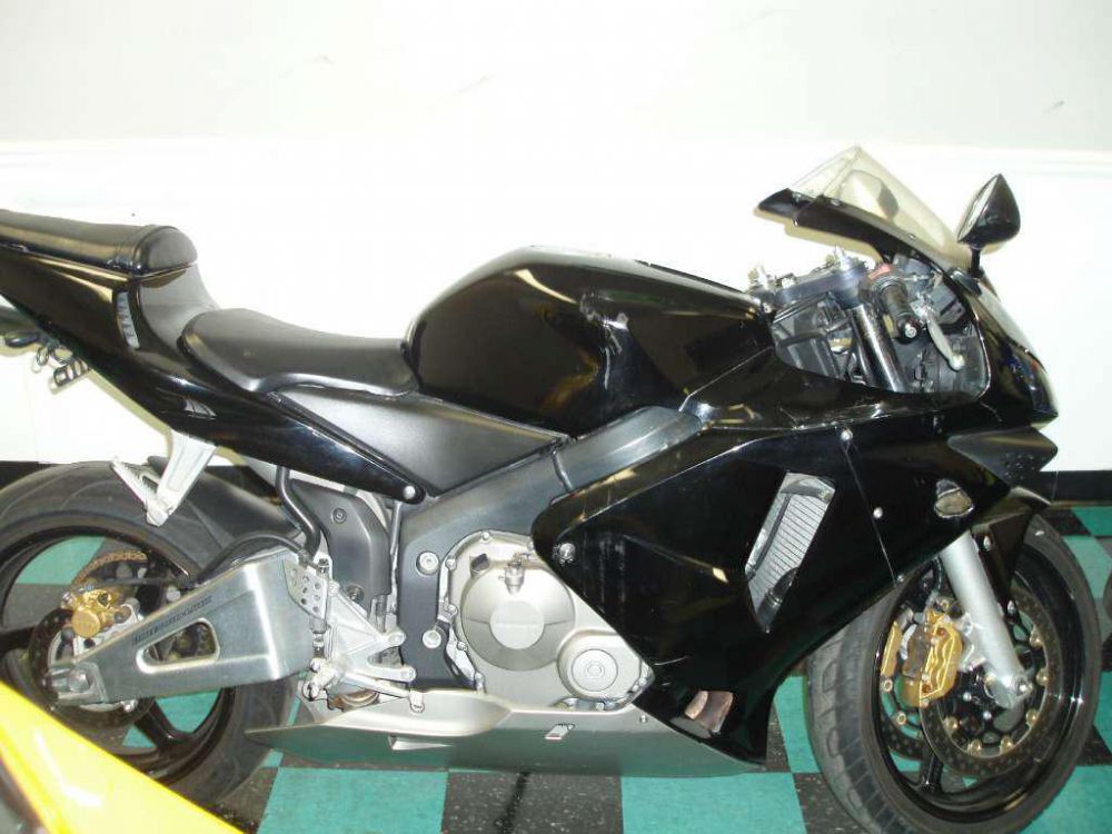 2003 Honda CBR600RR Sportbike 