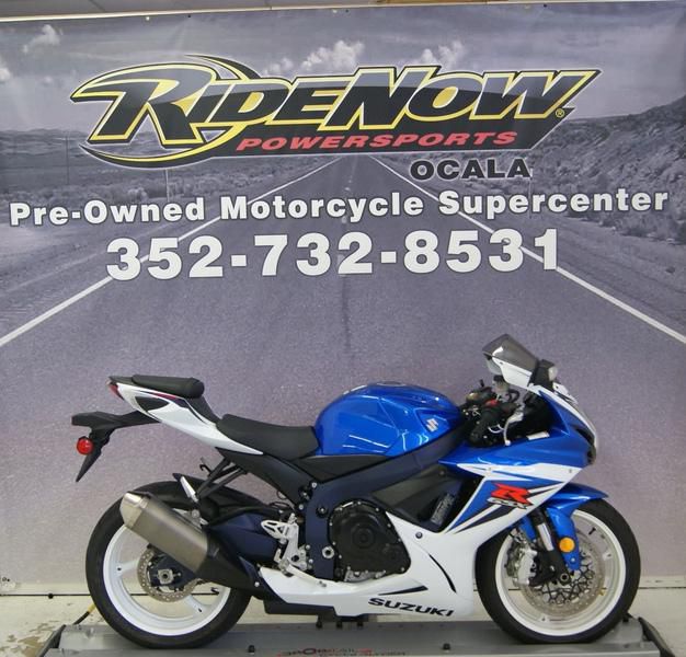 2011 suzuki gsx-r 600  sportbike 