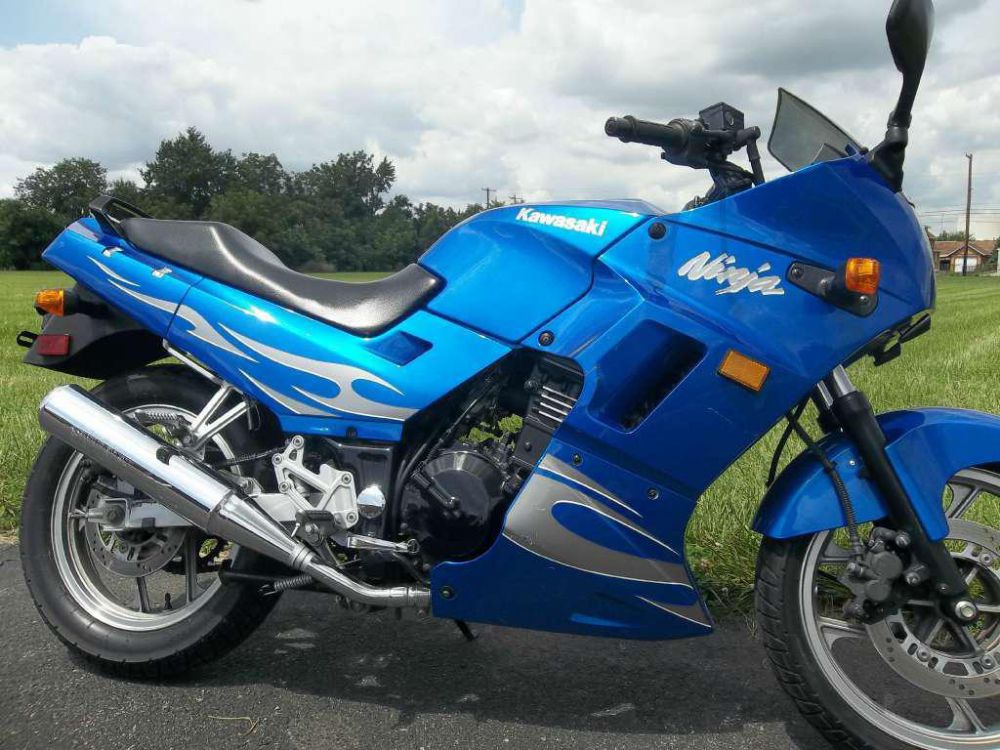 2007 kawasaki ninja 250r  sportbike 