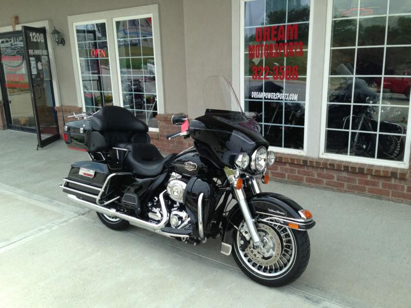 2011 Ultra Classic 3783 Miles FLAWLESS BEST DEAL ANYWHER $18500 STURGIS SPECIAL!, US $19,950.00, image 3