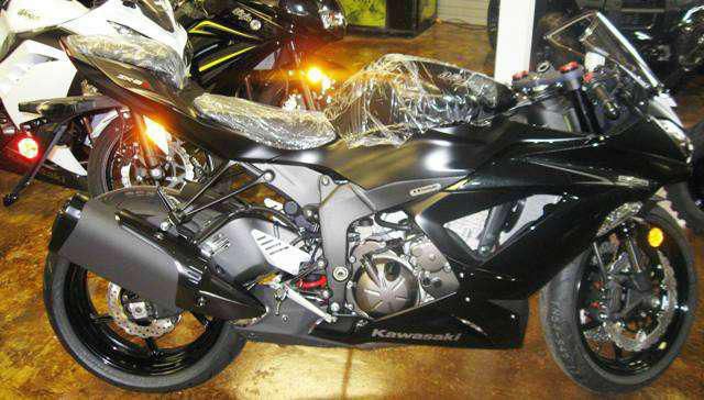 2013 kawasaki ninja zx-6r  sportbike 