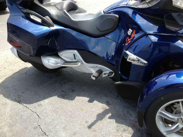 2010 Can-Am Spyder RS SE5 Sport Touring , US $16,500.00, image 4
