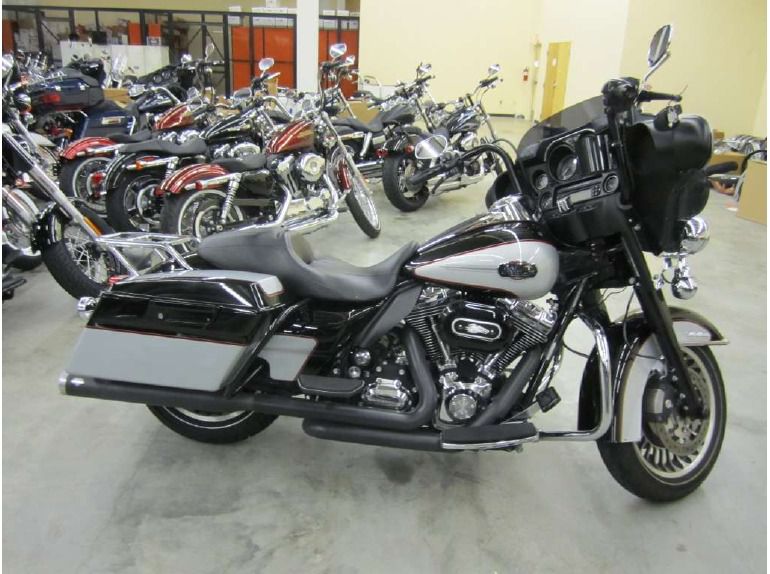 2010 harley-davidson flhtcu ultra classic electra glide 