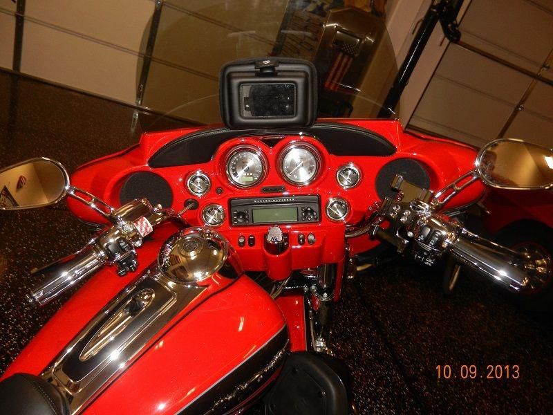 2010 Harley Davidson Ultra CVO FLHTCUSE5, US $24,500.00, image 4