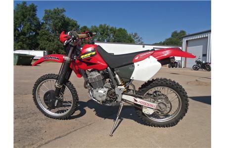 1996 Honda XR400 Dirt Bike 