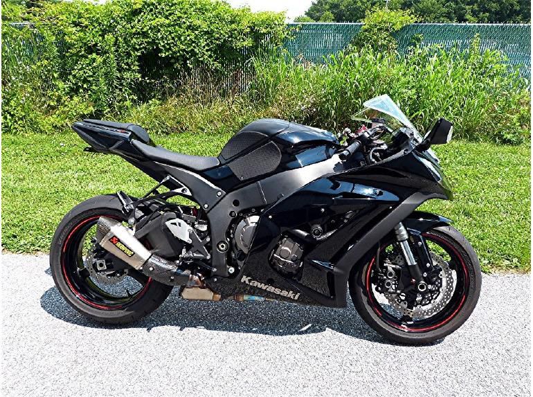 2011 Kawasaki ZX-10R Sportbike 