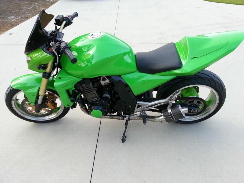 2004 Kawasaki Z1000 (No Reserve) Green Motorcycle