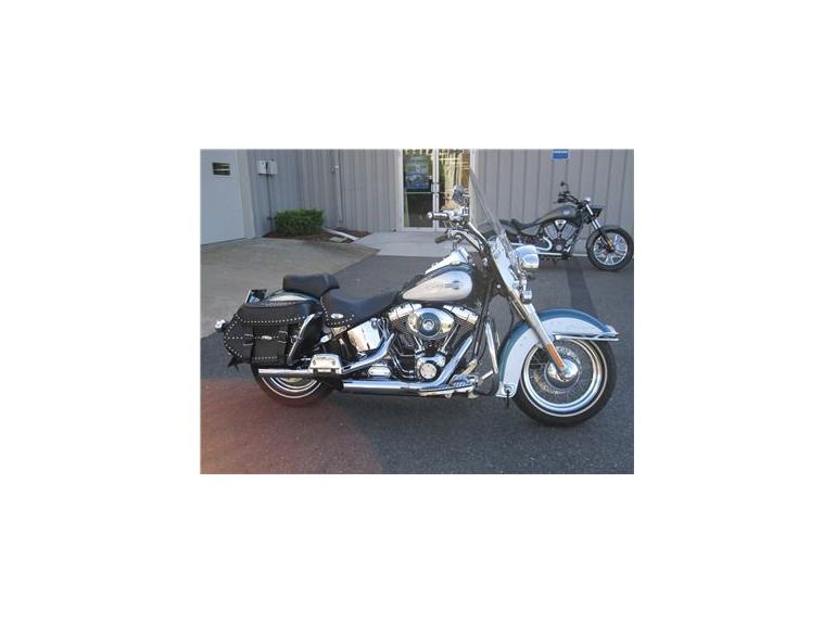 2004 Harley-Davidson FLSTC - Heritage Softail 