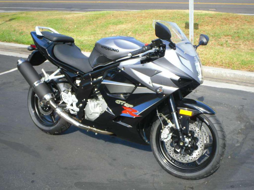 2009 hyosung gt650r  sportbike 