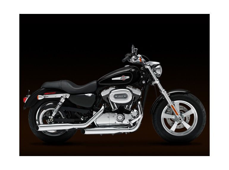 2013 Harley-Davidson 1200 Custom XL1200C 